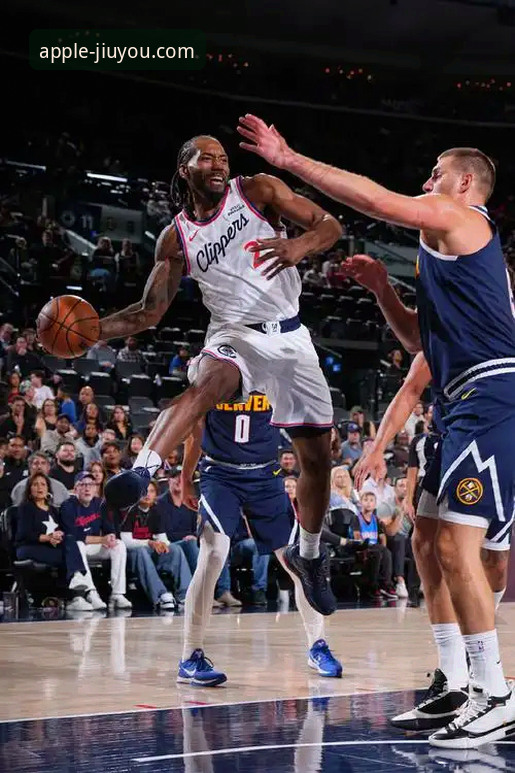 伦纳德手腕伤势深度分析教程：在九游体育平台掌握NBA赛事解读技巧